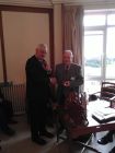 Mike Smedley presents the trophy to the 2016 Snooker Champion,<br /> DEREK PEACHEY.